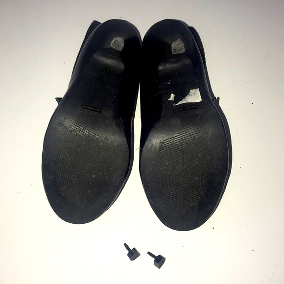 LE CHÂTEAU Faux Leather Booties Shootie - Picture 4 of 10